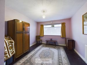 Photo 1- click for photo gallery